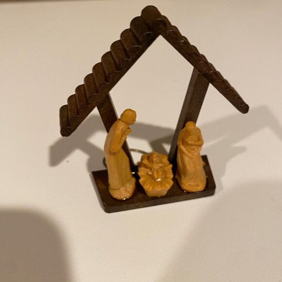 Miniature Nativity Scene 2" Made in Italy Christmas Décor - Picture 2 of 4